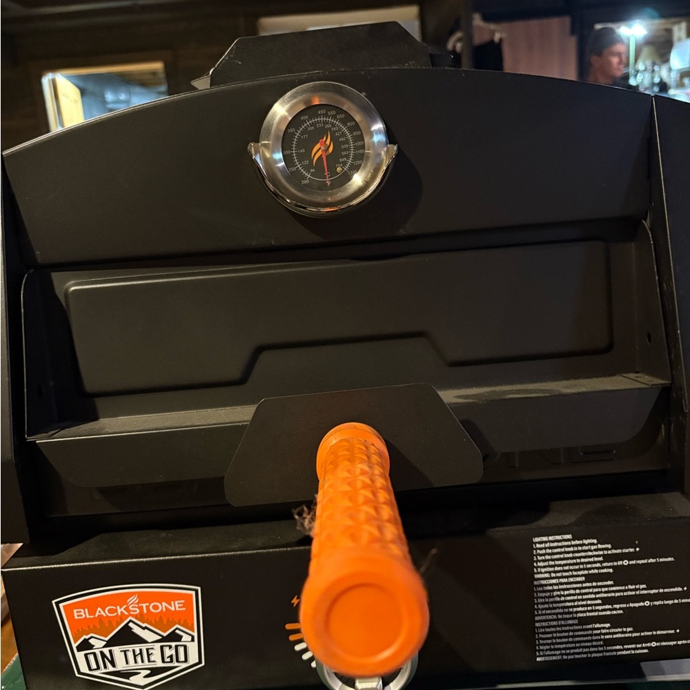 Blackstone On-The-Go Pizza Oven - Black and Orange